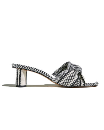 MULE JIMENA AMAMBAIH